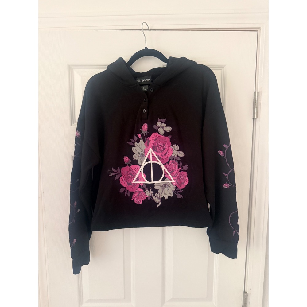 Wizarding World of Harry Potter Hot Topic Deathly Hallows Cropped Hoodie Black L
